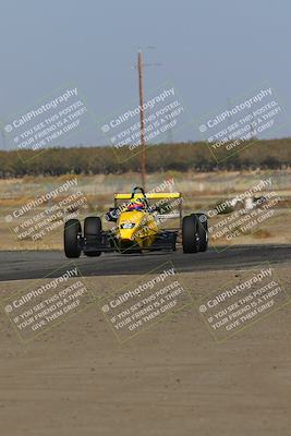 media/Oct-29-2022-CalClub SCCA (Sat) [[e05833b2e9]]/Race Group 2/Qualifying (Sweeper)/